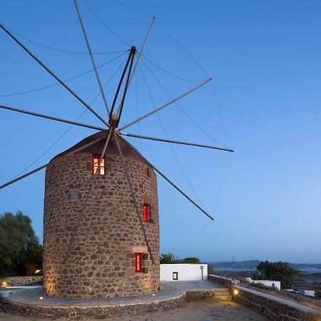 Marketos Windmill And Houses Трипити Экстерьер фото